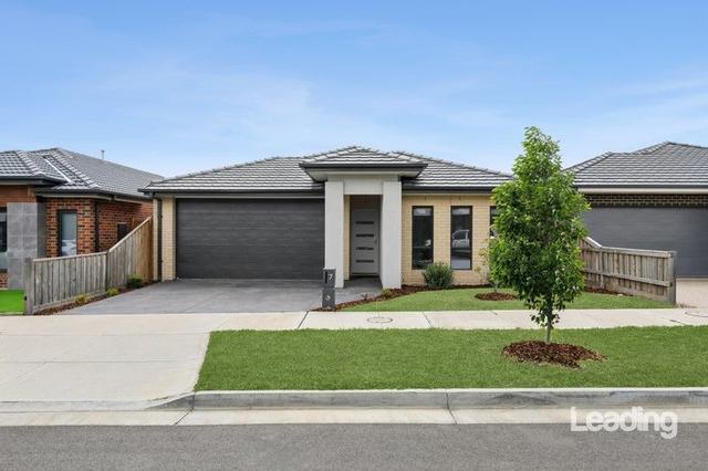 7 Ballet Crescent, VIC 3429