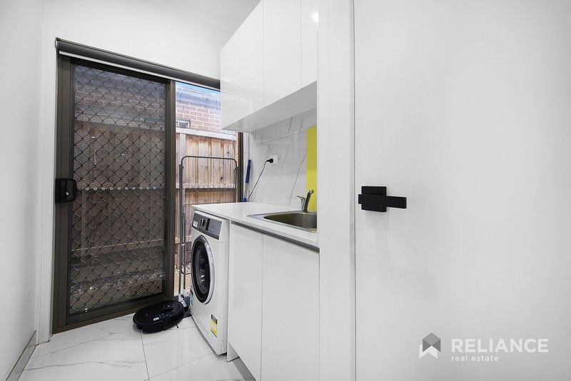 https://images.allhomes.com.au/property/photo/0dce8de1d7914a8d4c5874f5aae0816e_hd.jpg