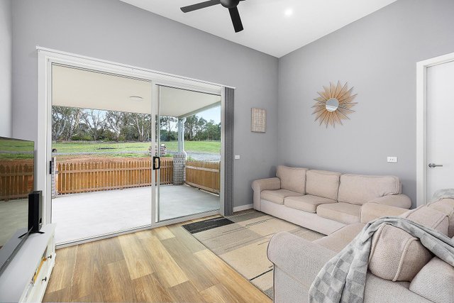 2 Belleview Drive, NSW 2582