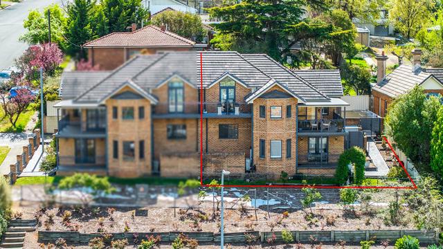 2/105 Cowper Street, NSW 2580