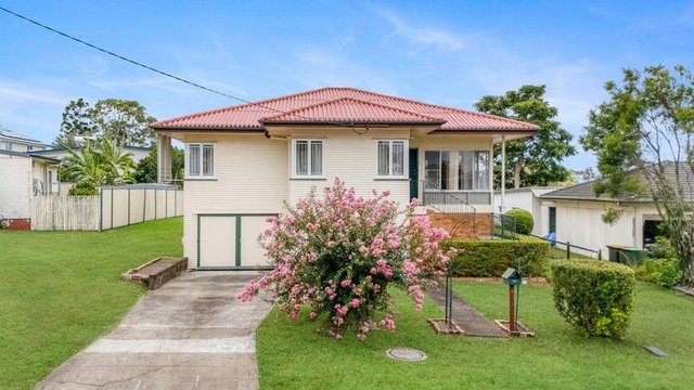 15 Decker Street, QLD 4032