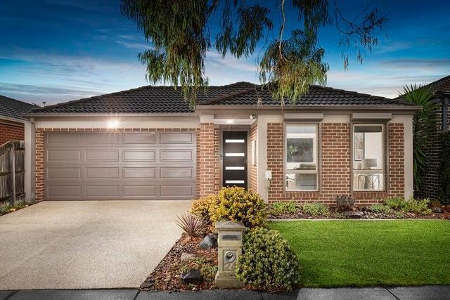 24 Neddletail Crescent, VIC 3752