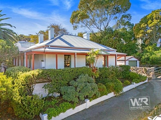 26 Grey Street East, WA 6330