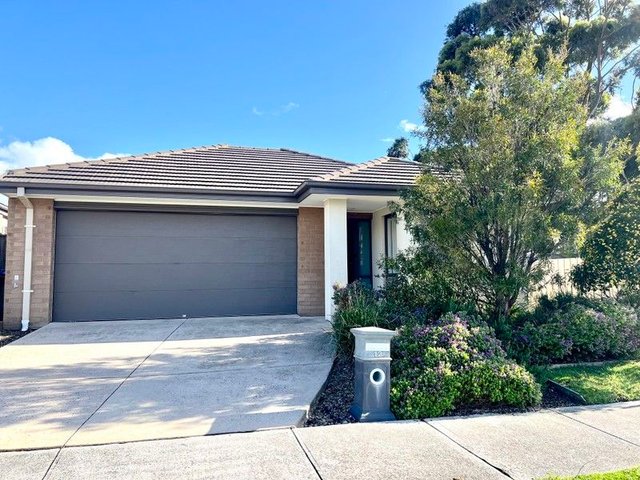 12 Greenglade Way, VIC 3977