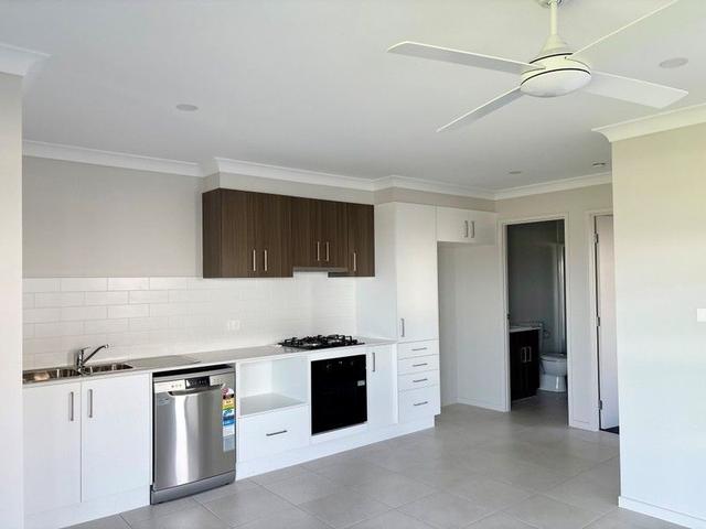 2/27 Idyllic St, NSW 2340