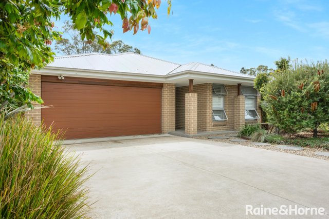 24 Caladenia Crescent, NSW 2541
