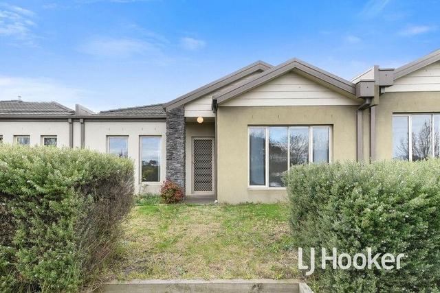 9 McClenaghan Place, VIC 3810