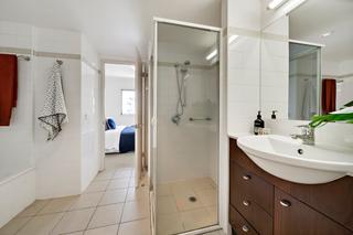 Bathroom (2019-10-31)