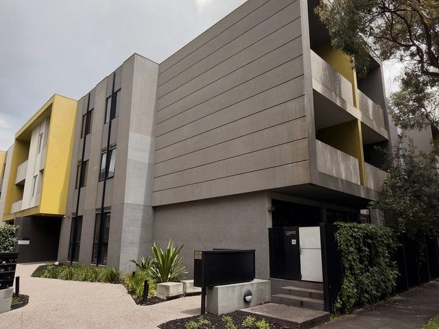 211/92 Cade Way, VIC 3052