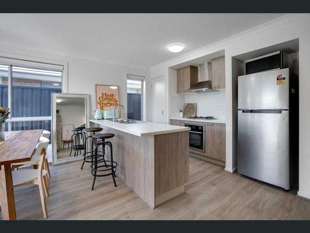 4 Nadine St, SA 5115