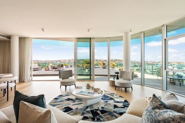 702/63 Hall Street, NSW 2026
