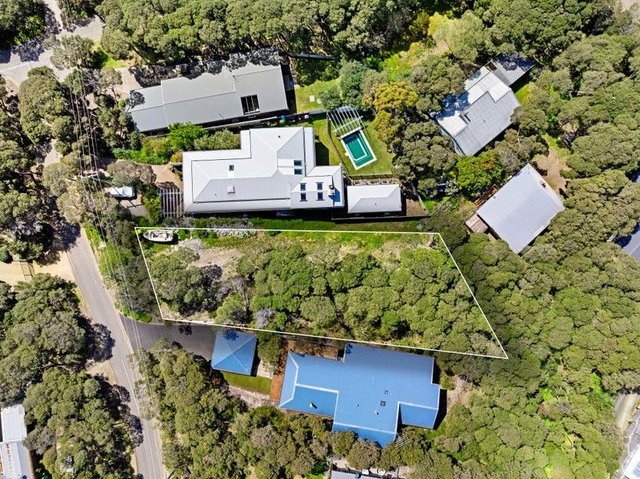 13 Lydgate Street, VIC 3942