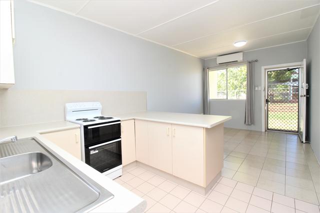 Unit 1/102 Trainor St, QLD 4825