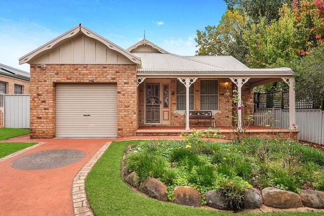 8F Cedar Avenue, NSW 2850