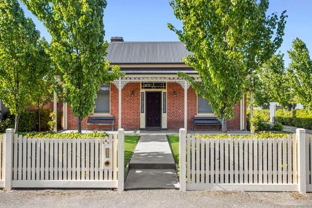 4 Piper Street, VIC 3444