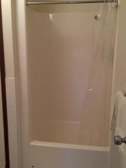 Bathroom (2016-10-24)