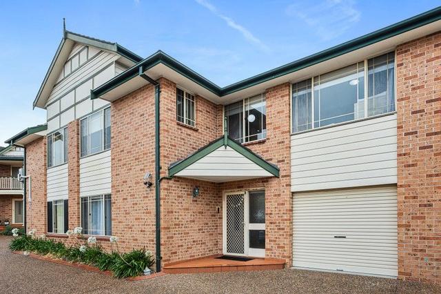 2/121 Balgownie Road, NSW 2519