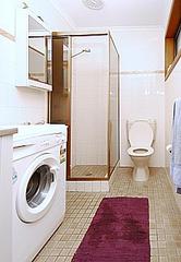 Bath (S.C flat) (2004-07-14)