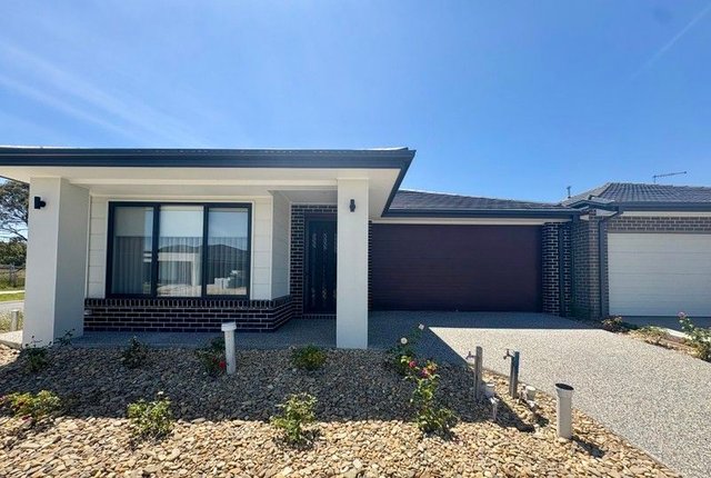 14 Dartmouth Road, VIC 3750