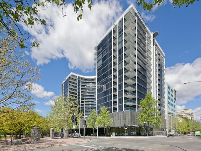 702/240 Bunda Street, ACT 2601