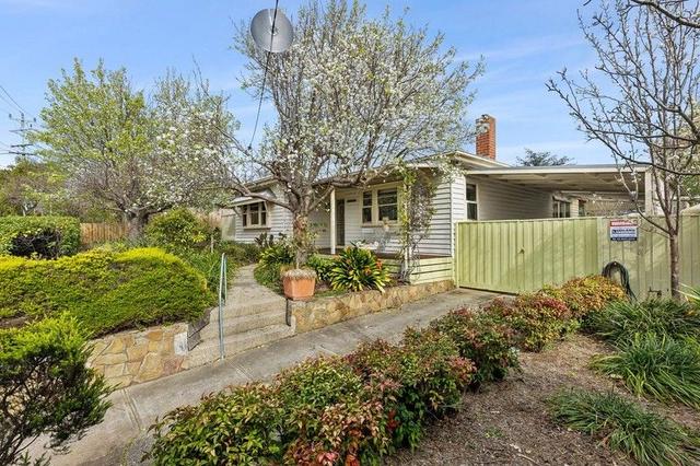 14 Roberts Road, VIC 3216