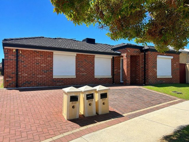 99A Ravenswood Dr, WA 6061