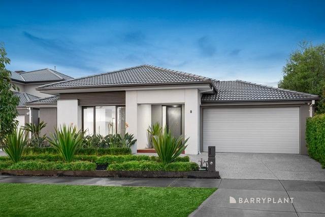 8 Broad Way, VIC 3750