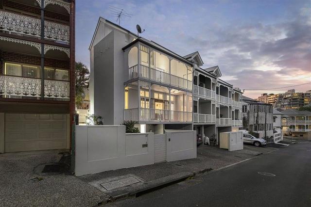 4/36 Berry Street, QLD 4000