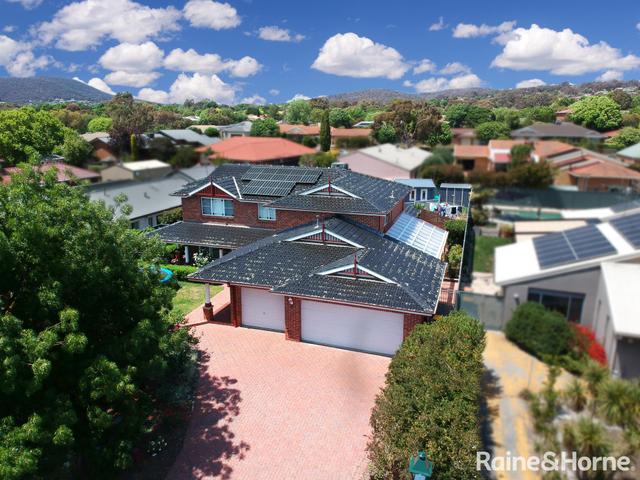 8 Lakeview Gardens, NSW 2619