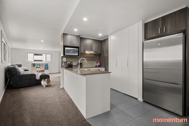 33/35 Oakden Street, ACT 2900