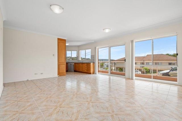 2/1 Tiarri  Crescent, NSW 2260