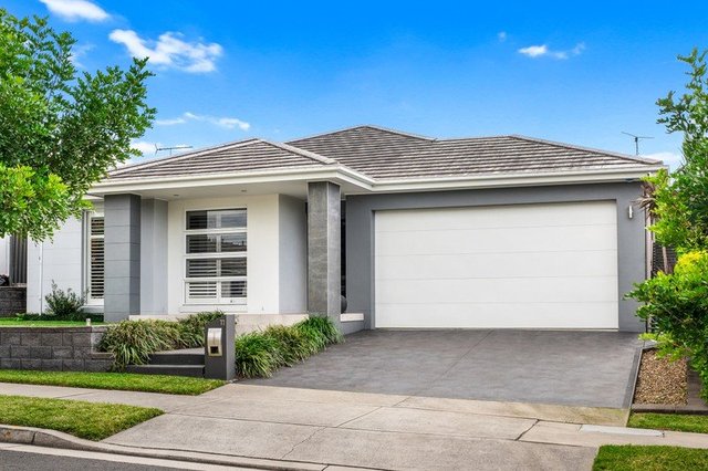 11 Portsmouth Circuit, NSW 2747