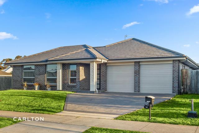 14 Turner Way, NSW 2575