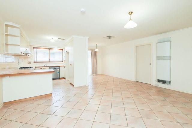 10 Marian Way, NSW 2641