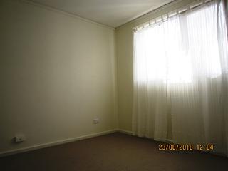Bedroom 1 (2010-08-24)