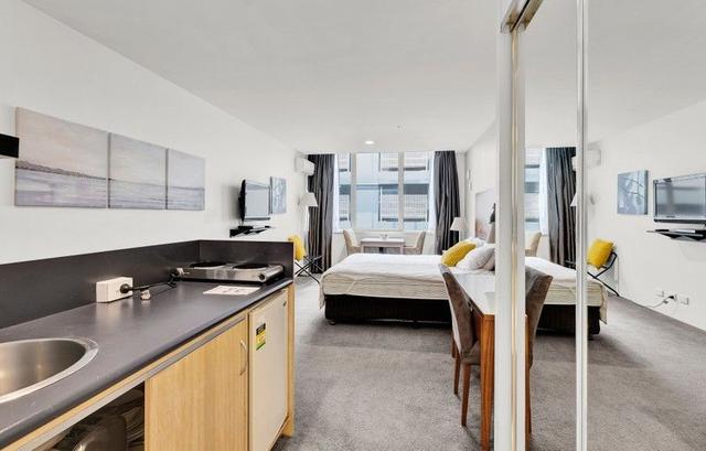 209/604 St Kilda Road, VIC 3000