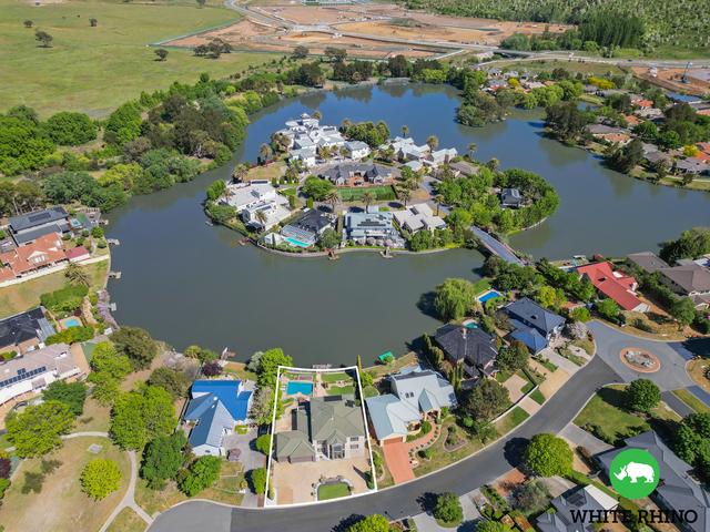 19 Lakeview Gardens, NSW 2619