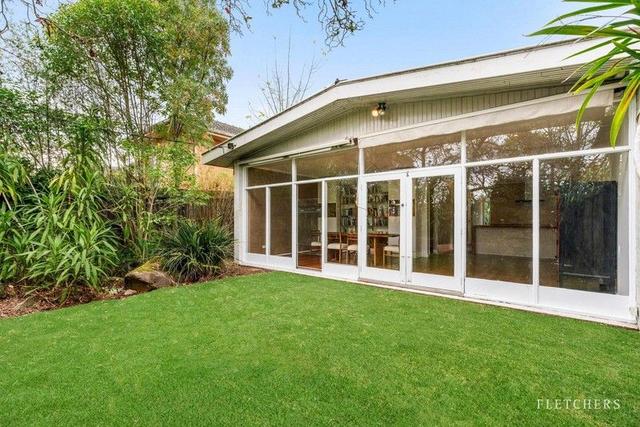 16 Taurus Street, VIC 3104