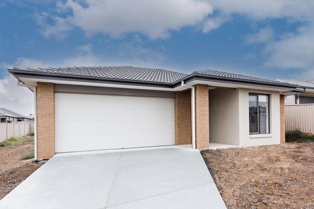 5 Dove Avenue, VIC 3358