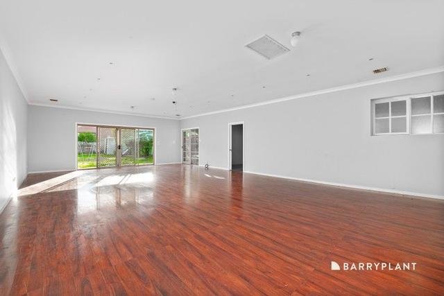 30 Melbourne Avenue, VIC 3046
