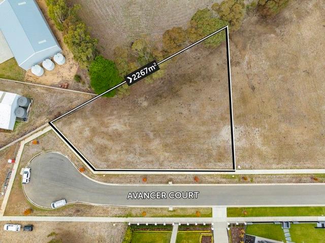 8 Avancer Court, VIC 3352