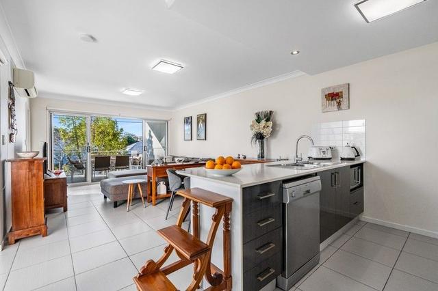 1/49 Gellibrand Street, QLD 4011