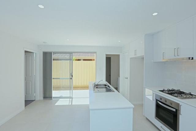 1/32 Main Street, WA 6017