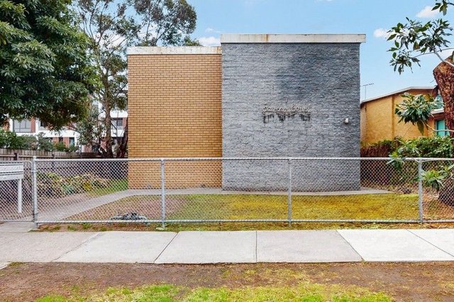 2/7 Fawkner St, VIC 3040