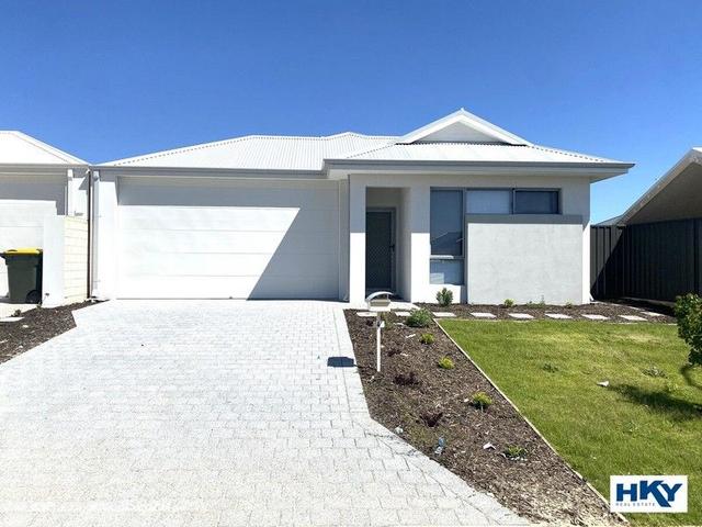 4 Jumilla Way, WA 6055