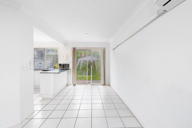 8/8 Gemview Street, QLD 4116