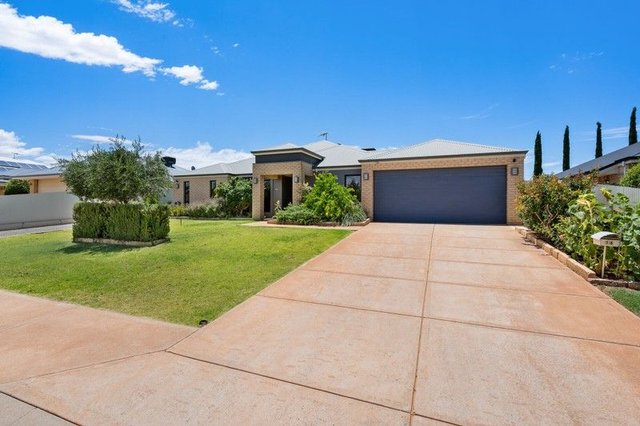 14 Vitali Crescent, WA 6430