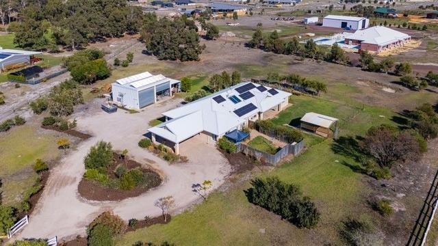 6 Wandering Drive, WA 6207