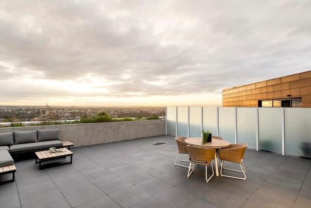 Level Penthouse, 1303B/2 Wests Road, VIC 3032