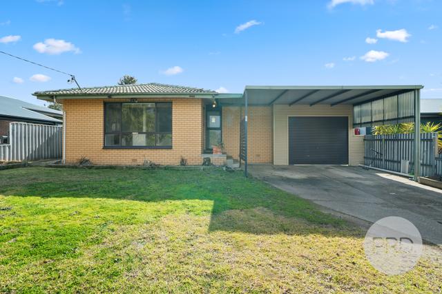 21 Menzies Avenue, NSW 2650